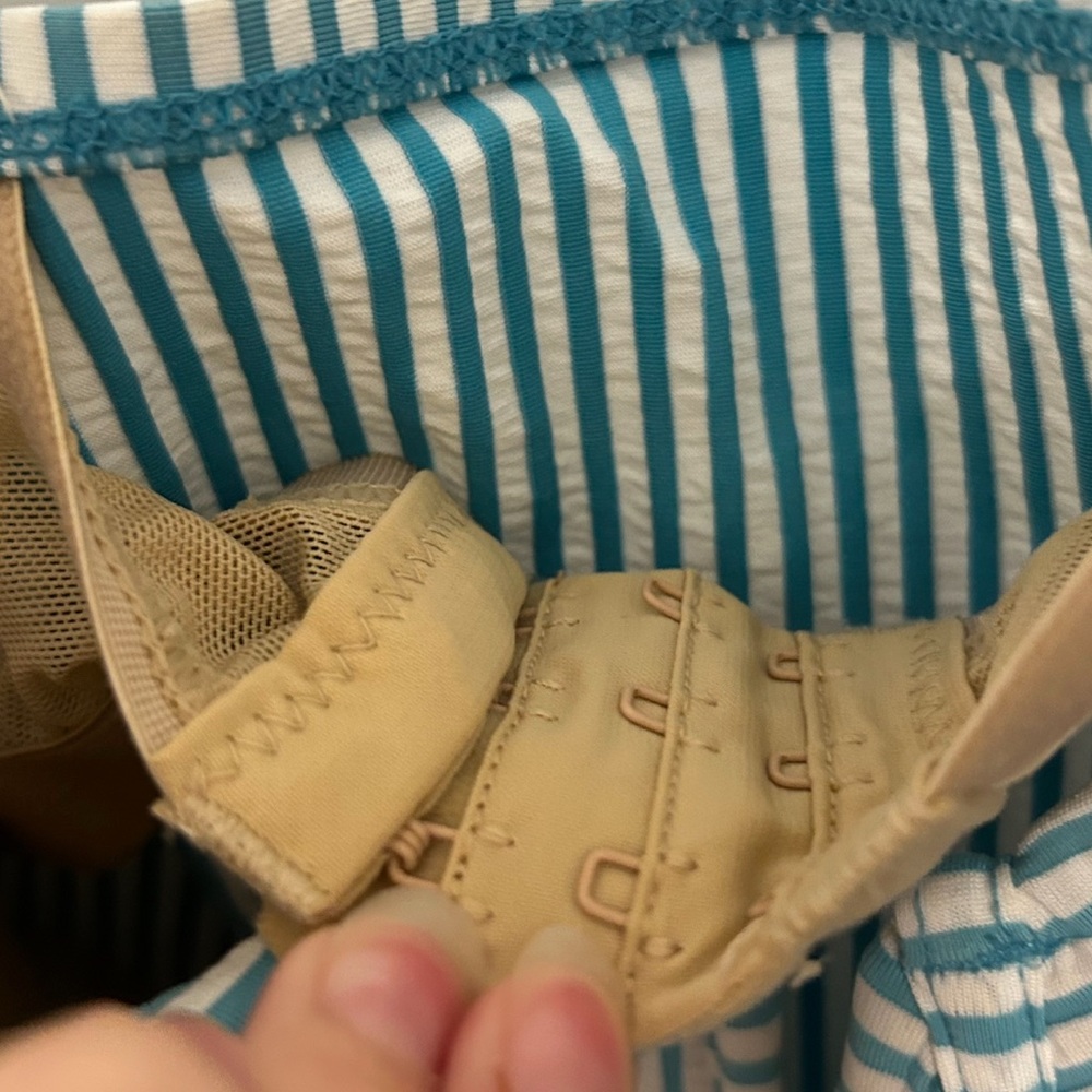 Cacique Swim Balconette Tankini Top 40D Blue White Striped Seersucker Underwire - Picture 7 of 12